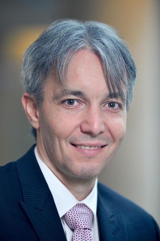 photo astrophysicien Kristen Menou